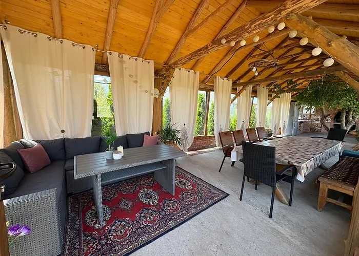 Casa Fericirii
