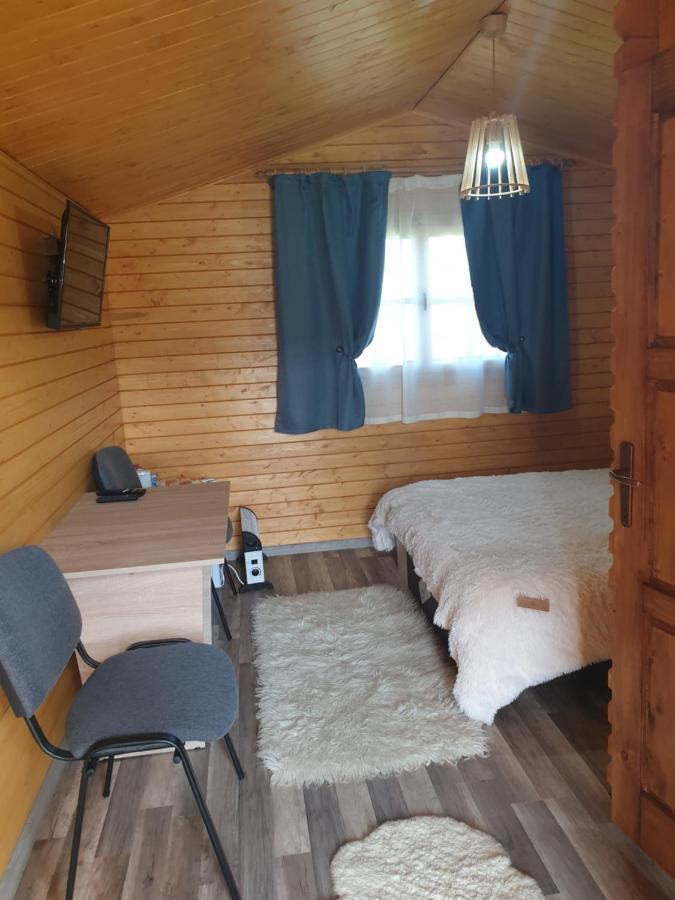 Casa Fericirii Lodge *