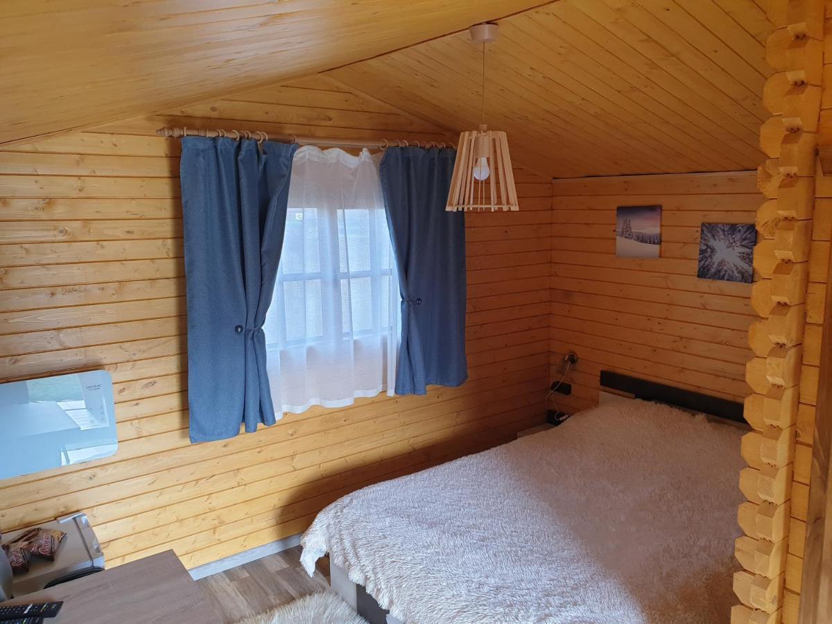 Casa Fericirii * Cîrţişoara